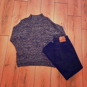 XS Cotton On Crowl Neck Sweater
